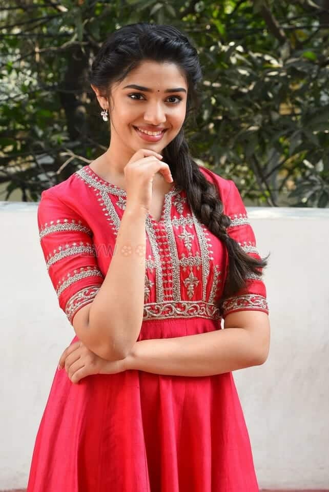 Actress Krithi Shetty at Shyam Singha Roy Interview Photos 08