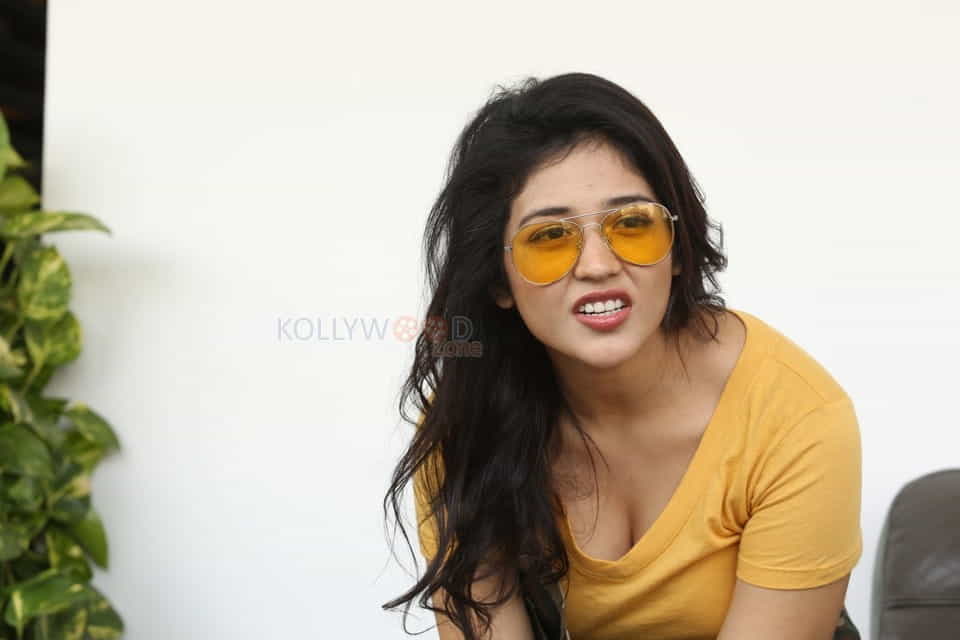 Actress Priyanka Jawalkar At Taxiwala Press Meet Photos