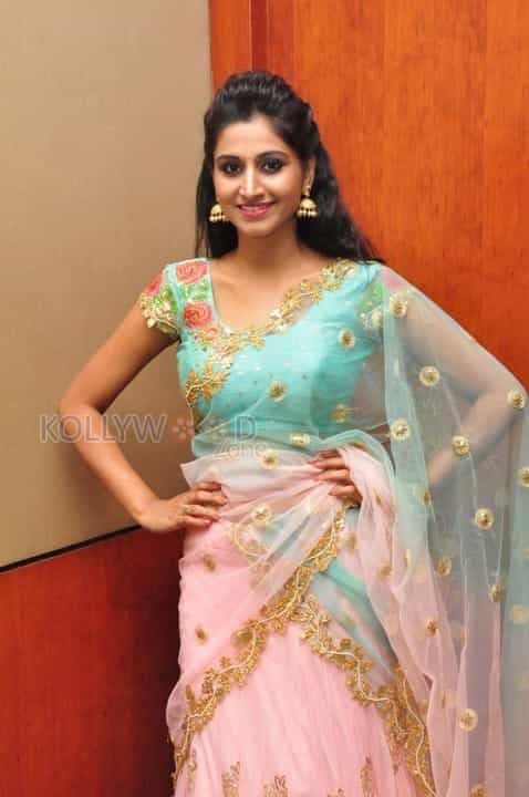 Actress Shamili At Hi Life Exhibition Press Conference Photos