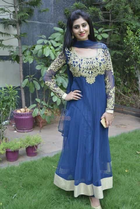 Actress Shamili Salwar Pictures