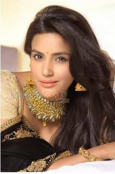 Beautiful And Sexy Priya Anand Photoshoot Pictures