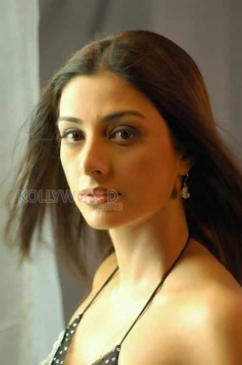 Bollywood Actress Tabu Hot Photos