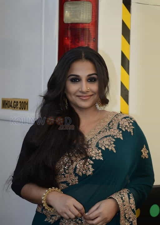 Bollywood Actress Vidya Balan New Photos