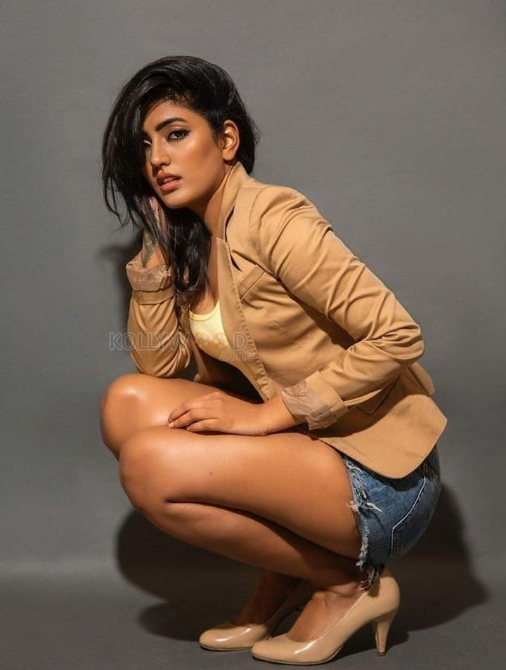 Eesha Rebba Sexy Still