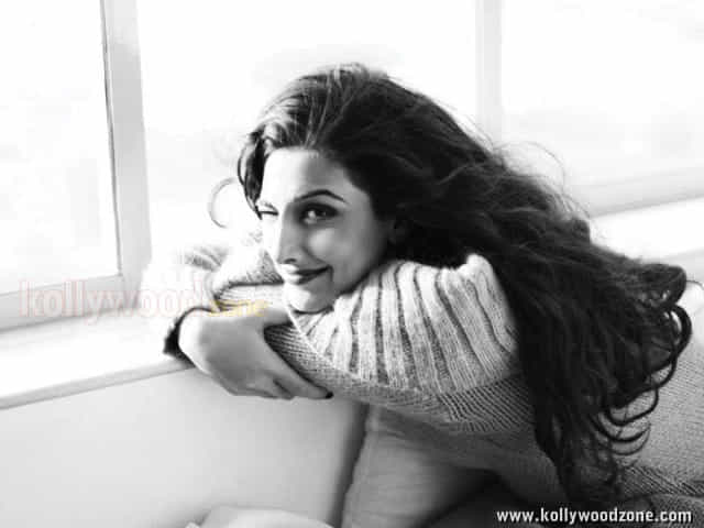 Sexy Vidya Balan Pictures