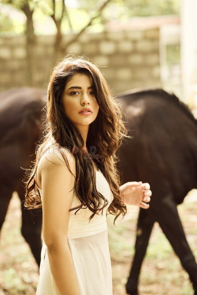 Tollywood Heroine Priyanka Jawalkar Latest Horse Photoshoot Pics