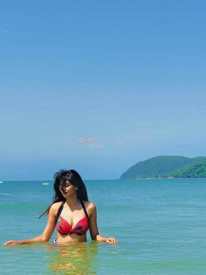 Tv Anchor Varshini Sounderajan Sexy Photos