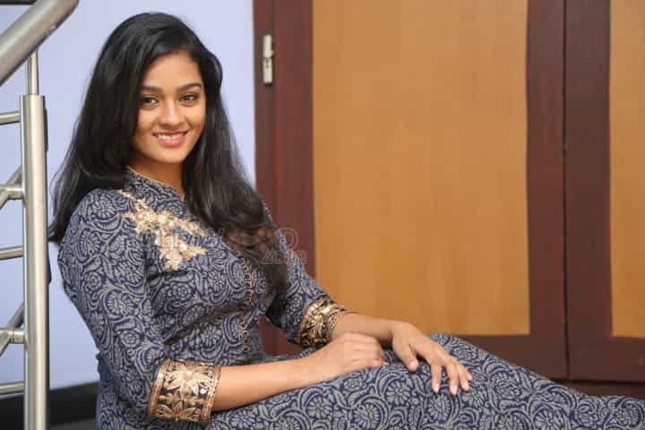 Actress Gayathrie Shankar Photos