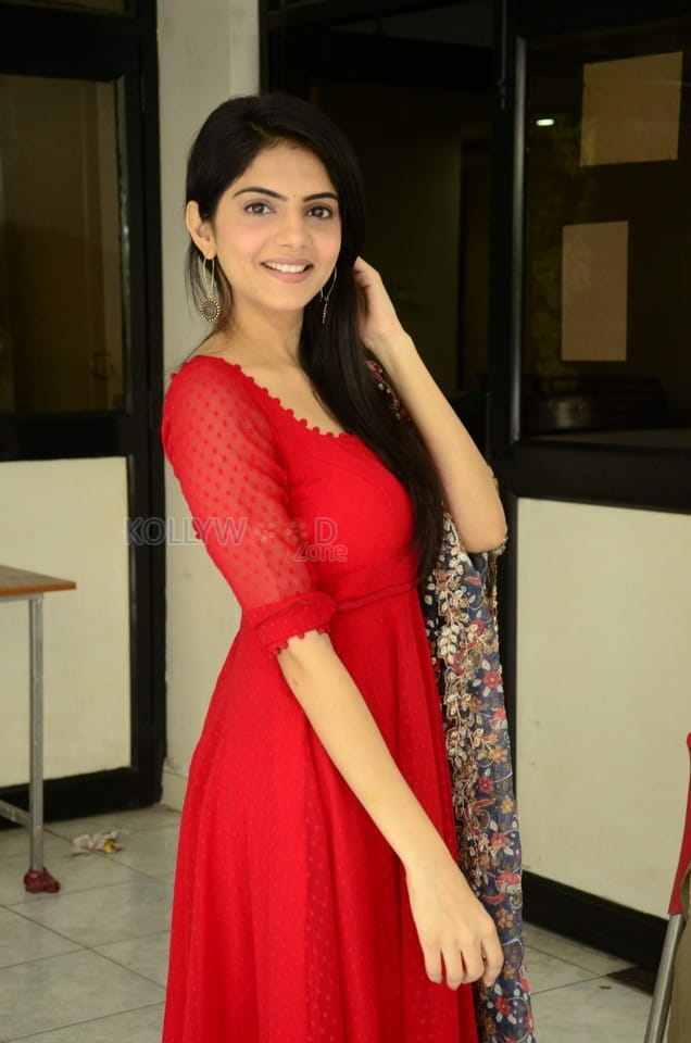 Actress Misha Narang at Missing Movie Promotional Song Launch Pictures 14