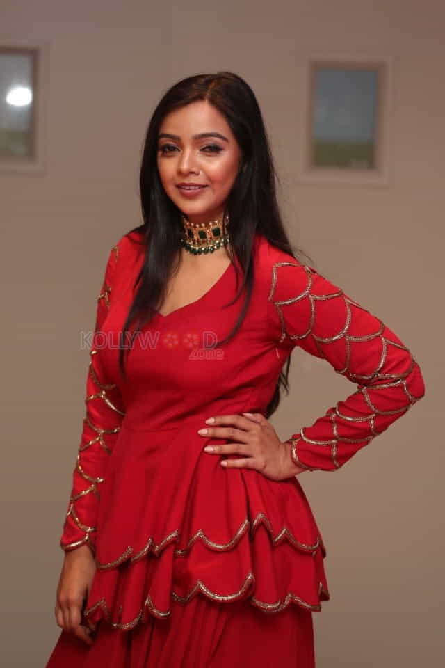 Actress Nithya Shetty At O Pitta Katha Pre release Photos