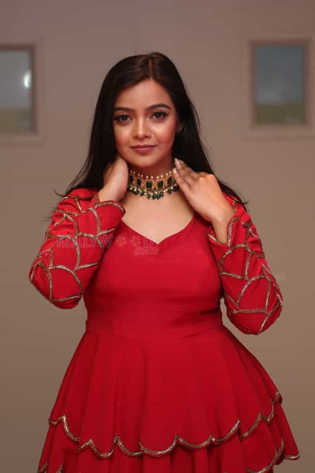 Actress Nithya Shetty At O Pitta Katha Pre release Photos