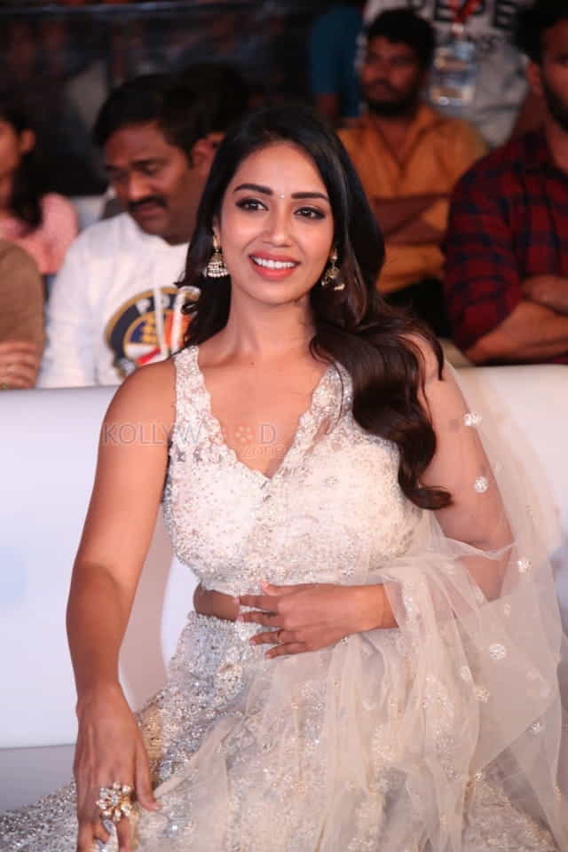 Actress Nivetha Pethuraj At Ala Vaikunthapurramuloo Musical Concert Event Photos