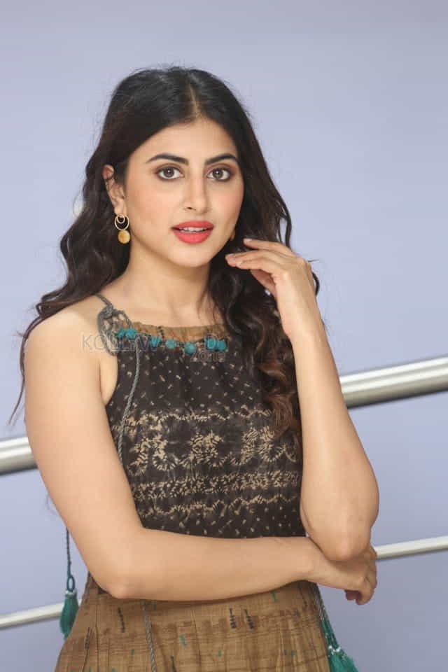 Actress Shweta Avasthi At Malli Malli Chusa Trailer Launch Photos