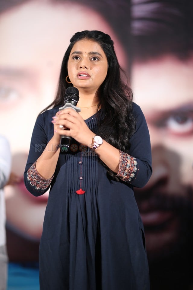 Actress Sumaya Reddy at Dear Uma Movie Success Celebrations Photos 20