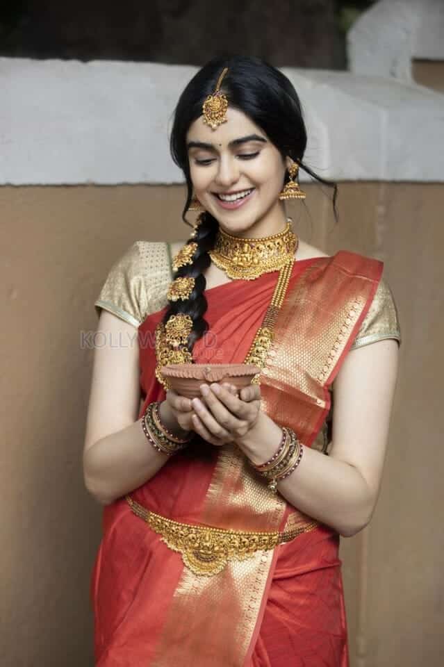 Adah Sharma in a Traditional Diwali Saree with a lamp in hand Photo 01