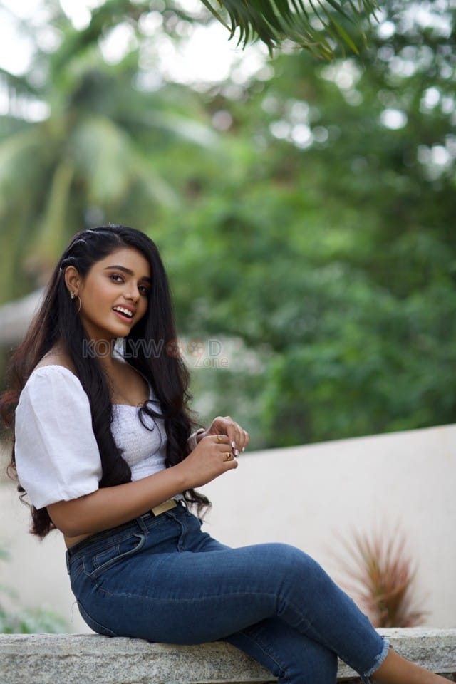 Beautiful Actress Sumaya Reddy Photoshoot Stills