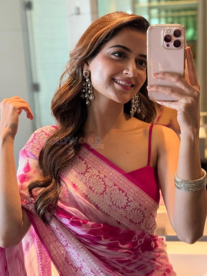Beautiful Ashika Ranganath in a Pink Saree with a Sleeveless Blouse Photos 03