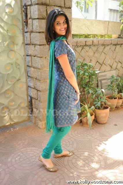 Beautiful Deeksha Seth Pictures