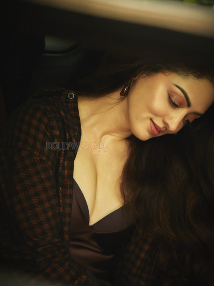 Bold Sandeepa Dhar in a Brown Satin Dress with an Oversized Checked Shirt Photos 02