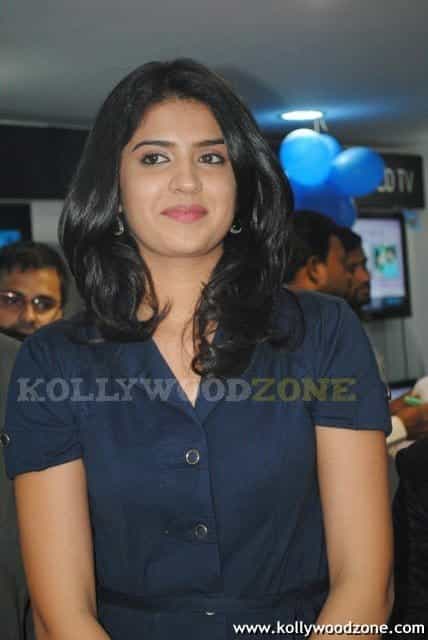 Deeksha Seth Latest Pictures