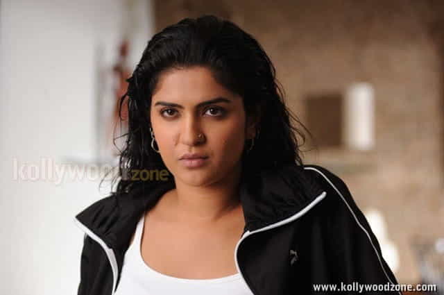 Deeksha Seth Rowdi Raja Movie Spicy Sexy Photos