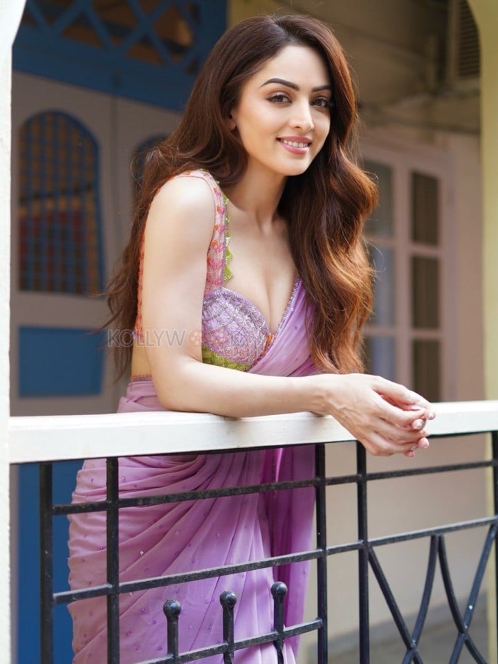 Firrkie Actress Sandeepa Dhar in a Pastel Lavender Saree with an Embellished Bustier Blouse Pictures 03