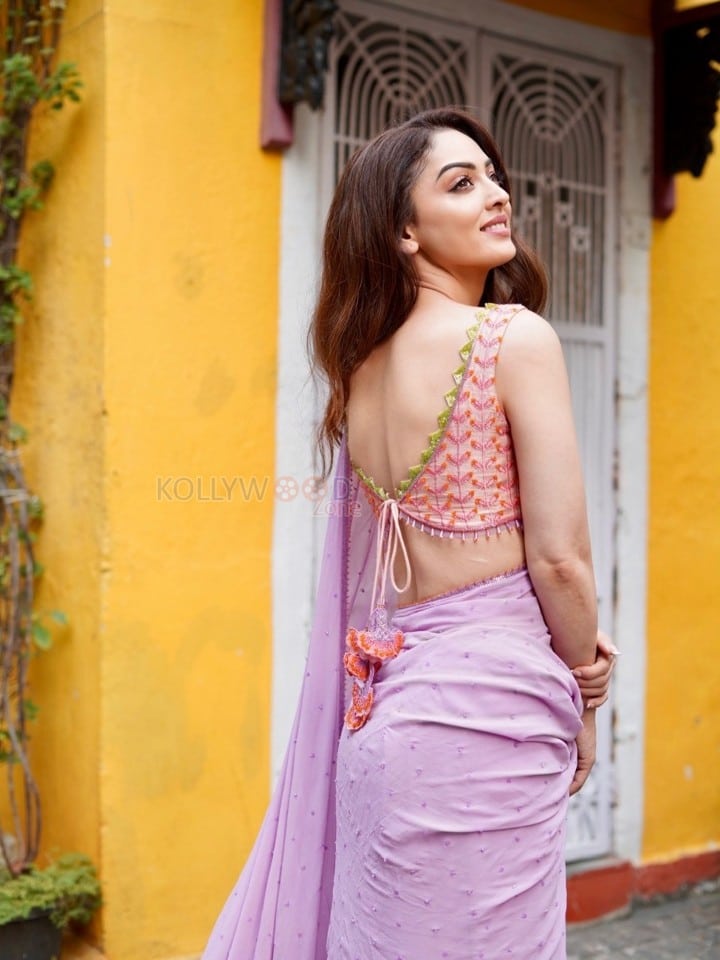 Firrkie Actress Sandeepa Dhar in a Pastel Lavender Saree with an Embellished Bustier Blouse Pictures 05