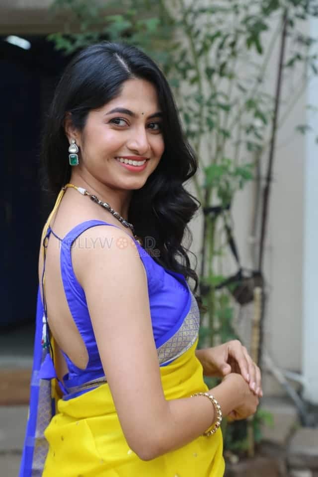 Heroine Kushee Ravi at Pindam Pre Release Press Meet Pictures 09