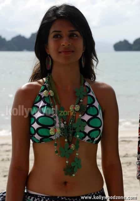 Hot Shraddha Das Swimsuit Bikini Pictures