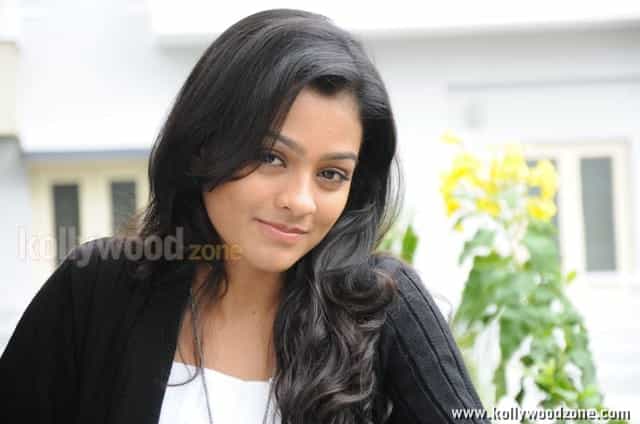 Mathapoo Movie Heroine Gayathri Stills
