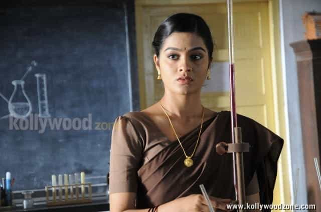 Rummy Movie Heroine Gayathri Stills