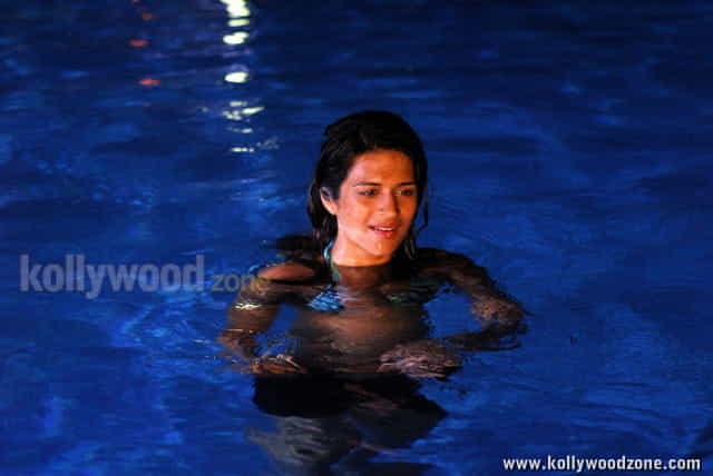 Shraddha Das Hot Bikini Pictures
