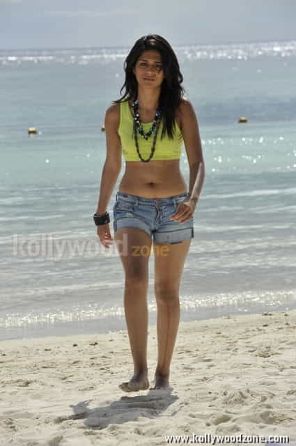 Shraddha Das Sexy Pictures