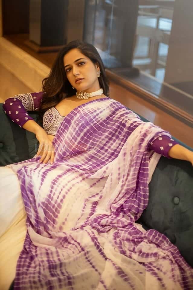 Stunning Ashika Ranganath Sexy Photoshoot Pictures 03