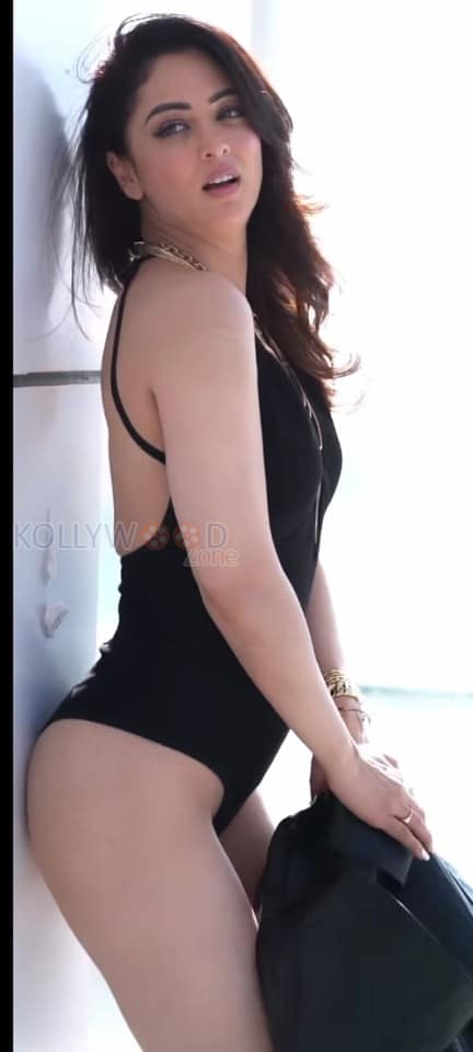 Stunning Sandeepa Dhar in a Black One Piece Swimsuit Photos 04