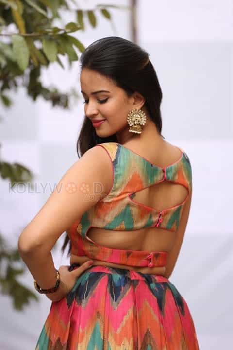 Telugu Actress Poojitha New Pictures
