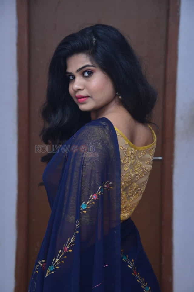 Actress Alekhya Naidu At Ks 100 Movie Trailer Launch Photos 08