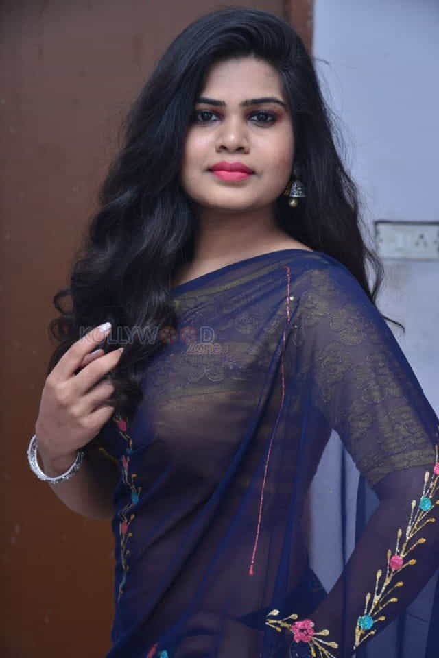 Actress Alekhya Naidu At Ks 100 Movie Trailer Launch Photos 12