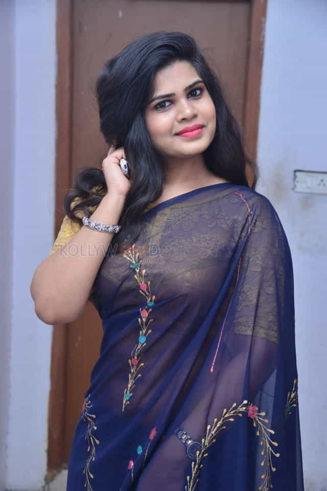 Actress Alekhya Naidu At Ks 100 Movie Trailer Launch Photos 14