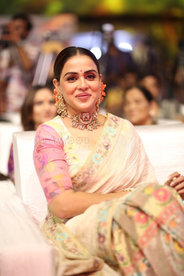 Actress Genelia at Junior Movie Pre Release Event in Hyderabad Photos 01
