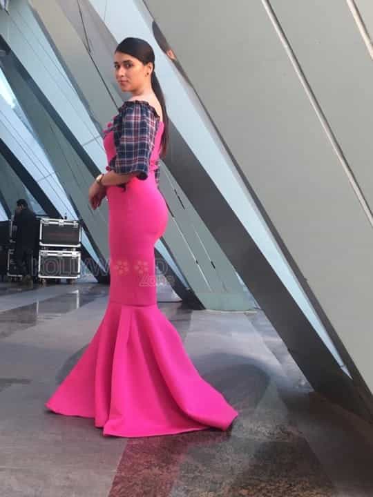 Actress Mannara Chopra At Asian Designer Week Photos 04