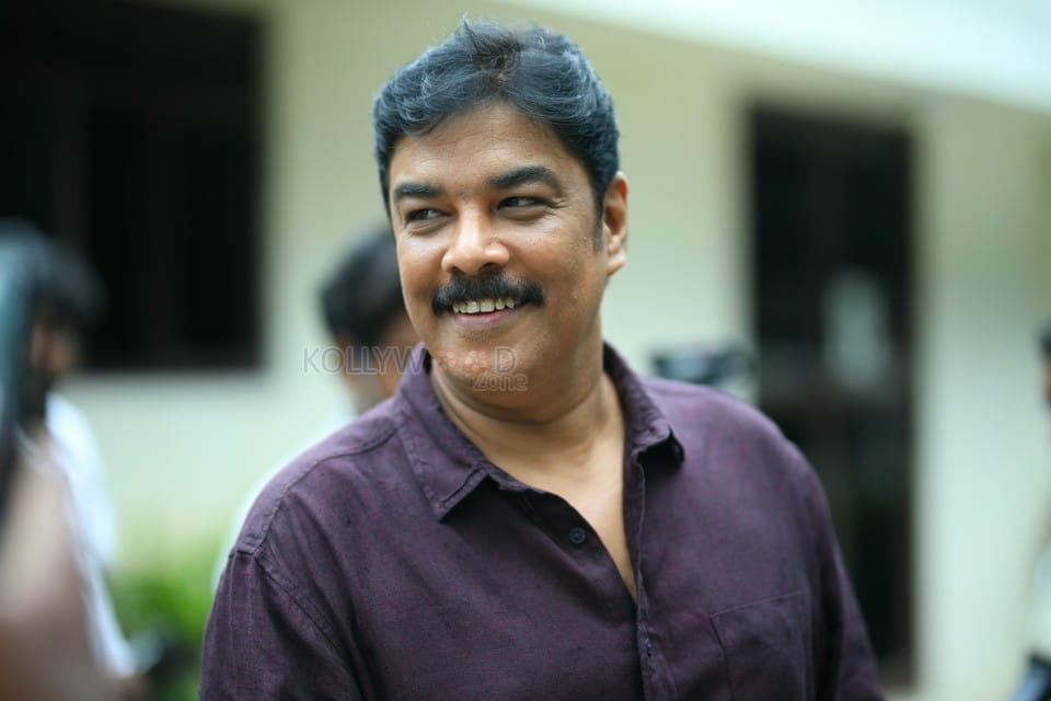 Aranmanai 3 Movie Sundar C 02