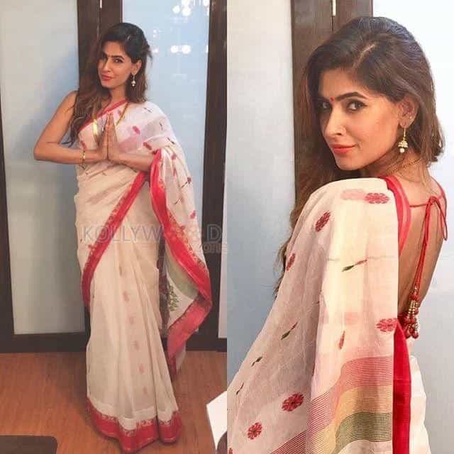 Karishma Sharma Very Hot Photos 12