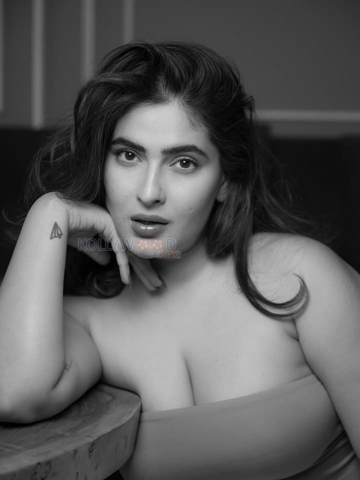 Sexy Karishma Sharma in a Black and White Photos 03
