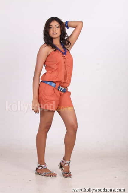 Actress Hari Priya Sexy Photos 13