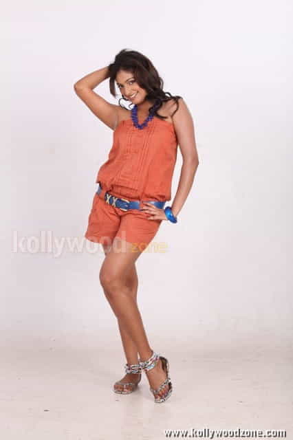 Actress Hari Priya Sexy Photos 15