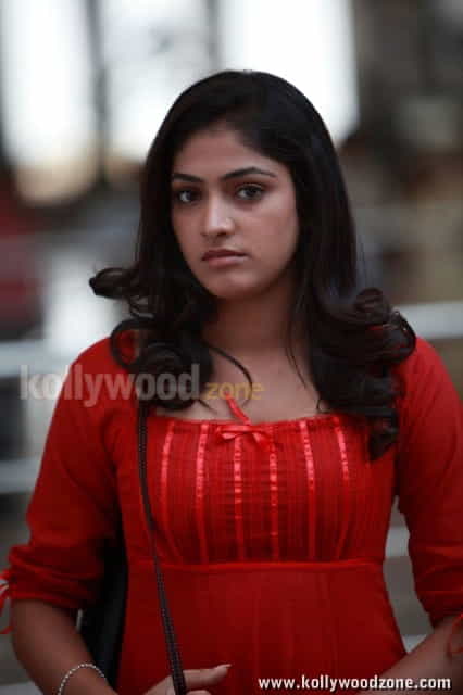 Actress Haripriya In Thulli Ezhunthathu Kadhal Movie Pics 06