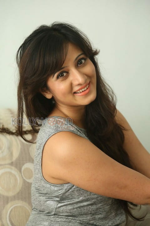 Actress Harshika Poonacha New Photos 19