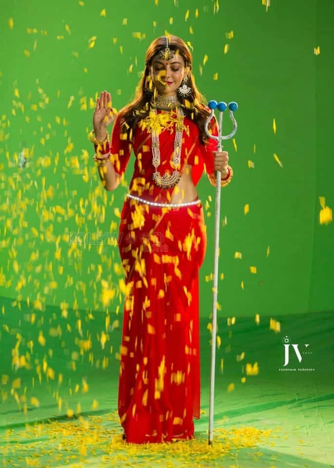 Actress Kajal Aggarwal Traditional Goddess Pictures 01