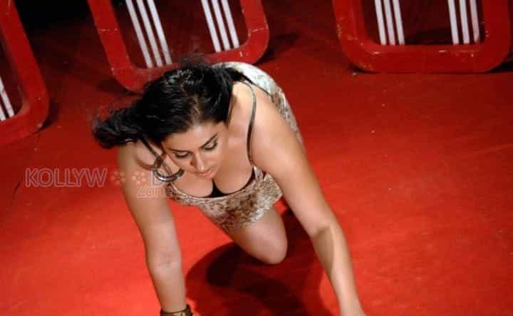 Actress Namitha Hot Photos 08